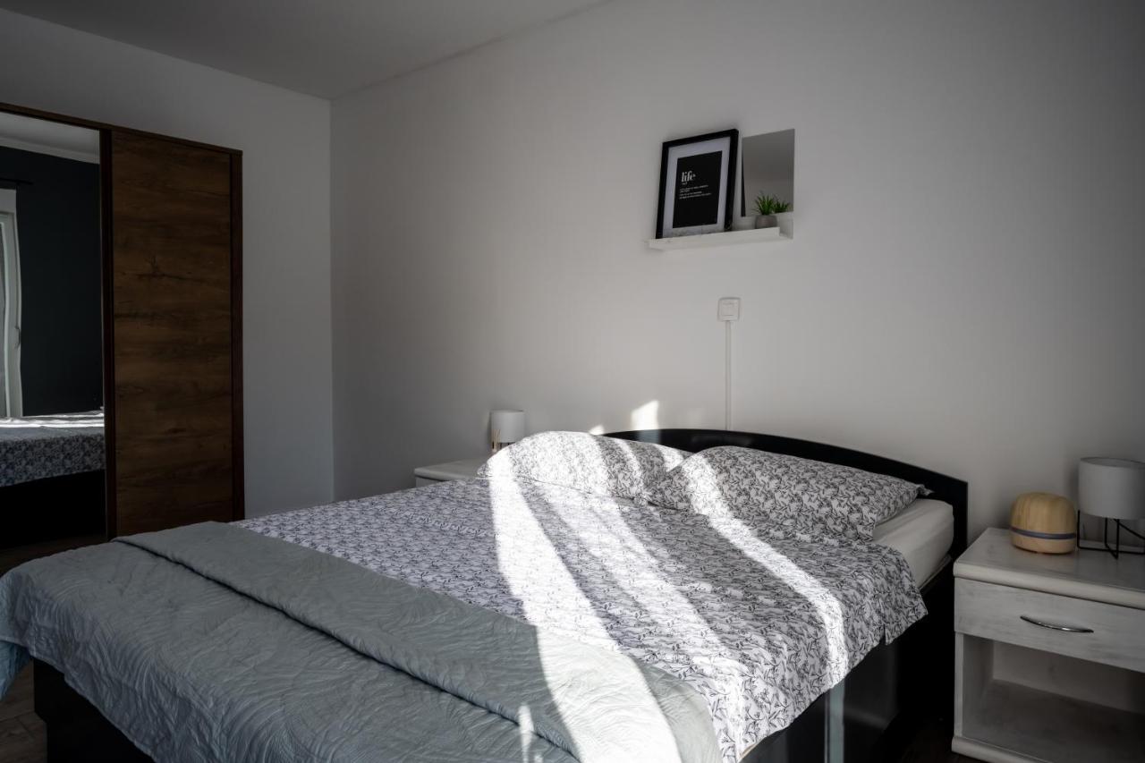Hedonist Apartment Sibenik Ngoại thất bức ảnh